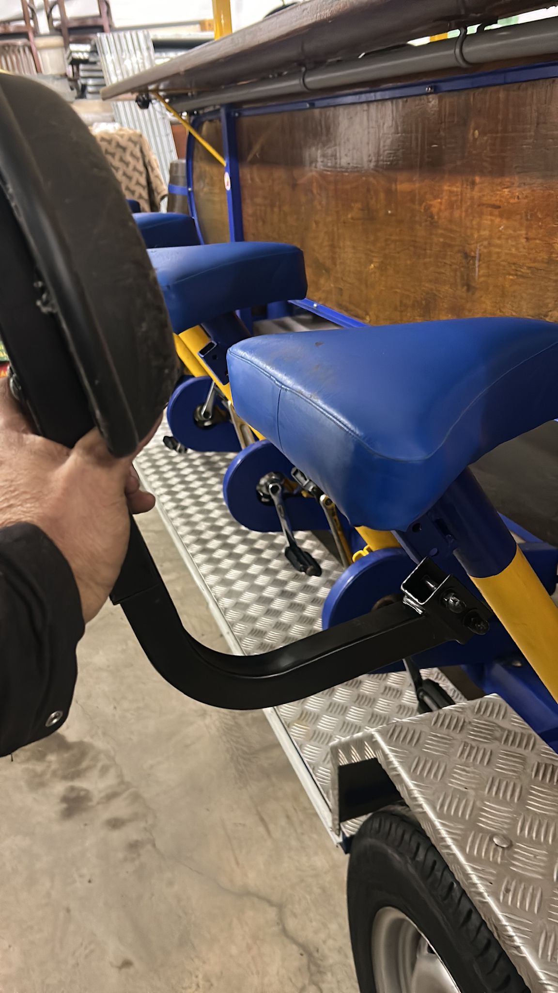 groupbike-yellowblue-09